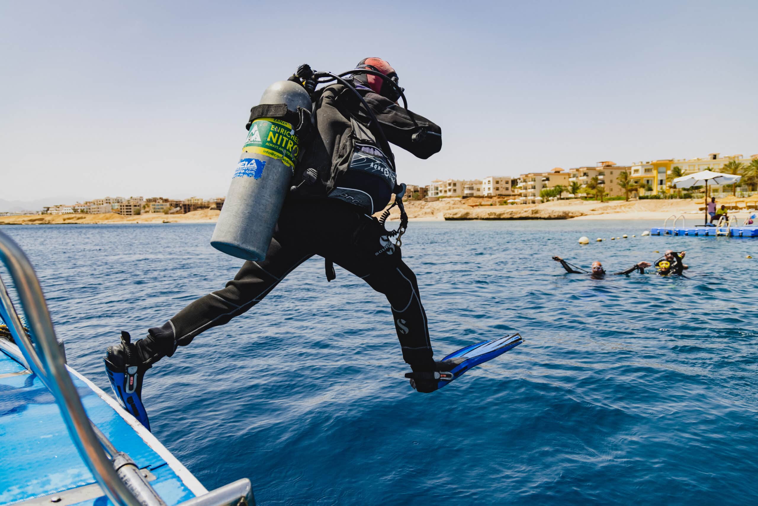 Camel Diver