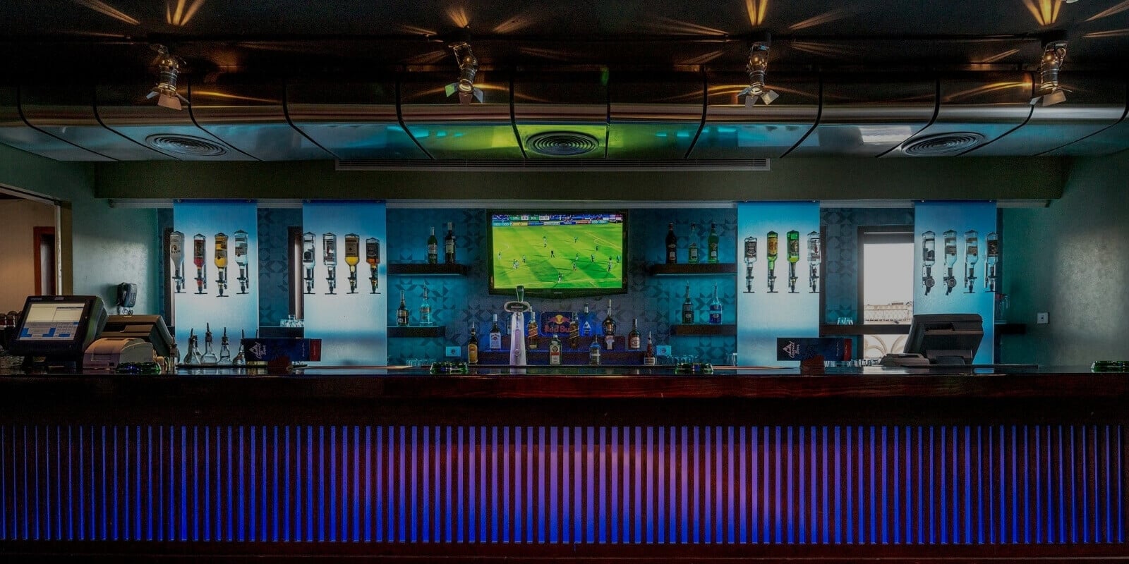 Camel sport bar - Main Bar